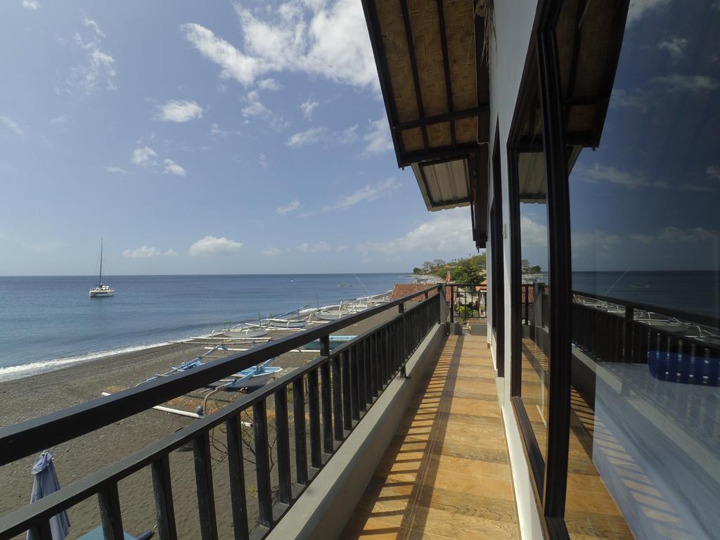 The Bbq Guest House Amed Camera foto